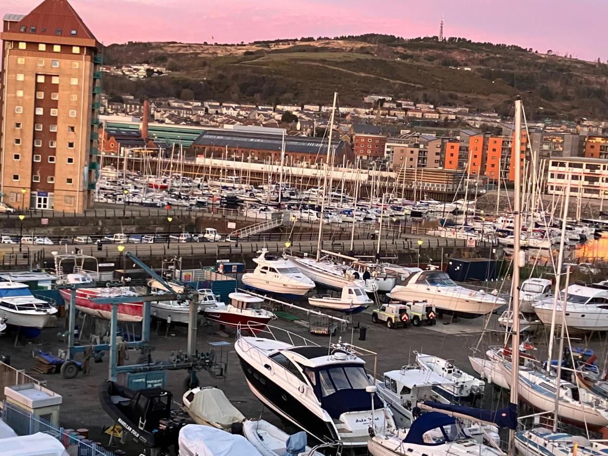 Swansea Bay, Marina & Arena View Mins To Beach & City المظهر الخارجي الصورة