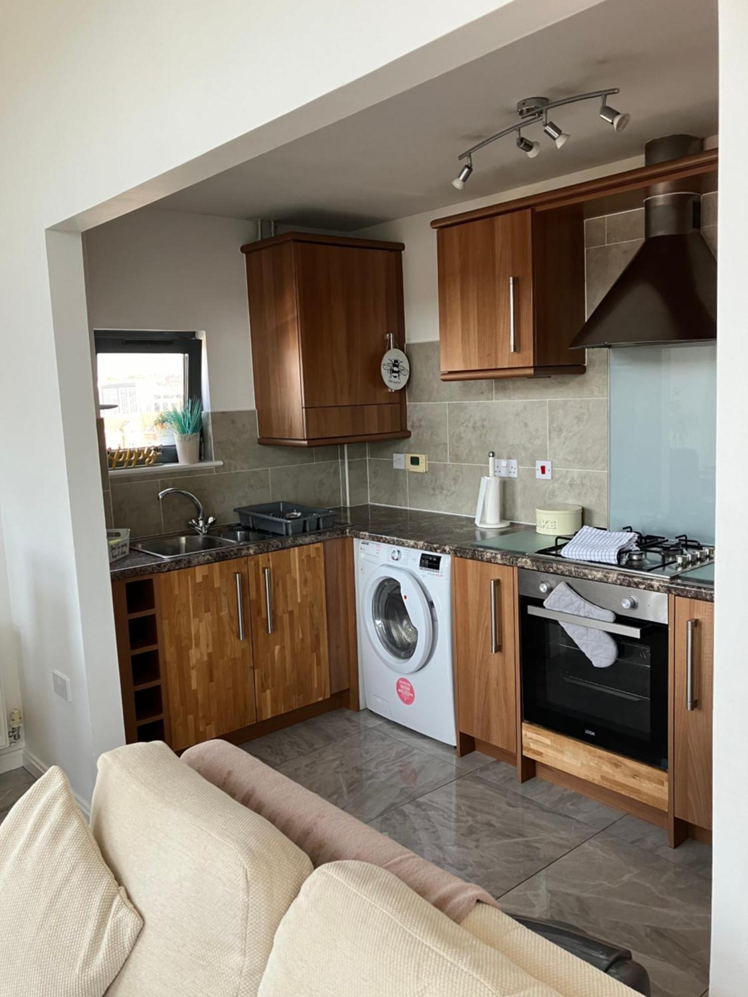 Swansea Bay, Marina & Arena View Mins To Beach & City المظهر الخارجي الصورة