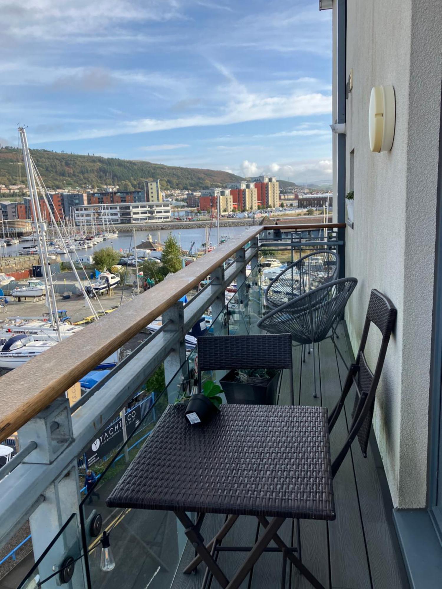 Swansea Bay, Marina & Arena View Mins To Beach & City المظهر الخارجي الصورة