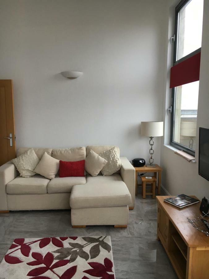 Swansea Bay, Marina & Arena View Mins To Beach & City المظهر الخارجي الصورة